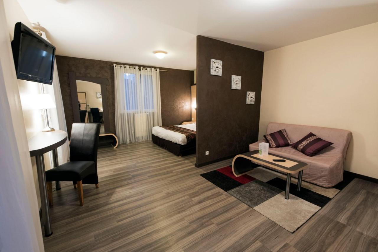 Hotel Pedagogique Coeur D'Apcher Saint-Chély-dʼApcher Екстериор снимка