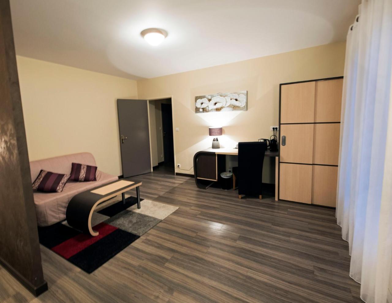 Hotel Pedagogique Coeur D'Apcher Saint-Chély-dʼApcher Екстериор снимка